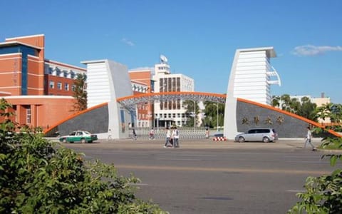 北华大学·南校区正门