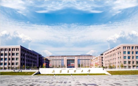 新疆医科大学·校园风光