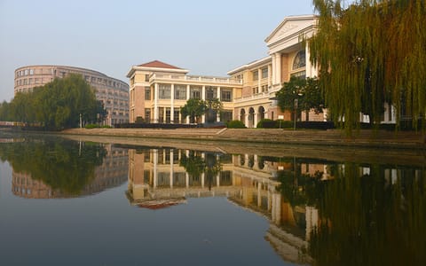 上海立信会计金融学院·校园风光3