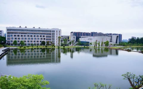 肇庆学院·湖景
