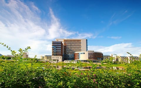 海南热带海洋学院·春和景明之图书馆
