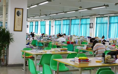电子科技大学成都学院·学习