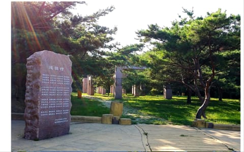 大连大学·校园一角1