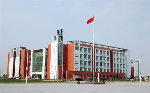 郑州航空工业管理学院·校园坏境