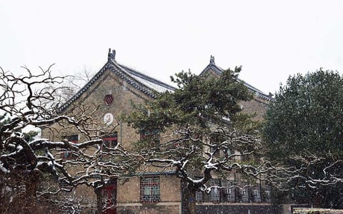 中央民族大学·民大雪景