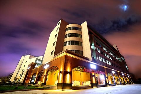 甘肃农业大学·甘肃省葡萄酒产业技术研发中心