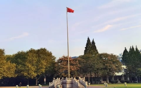 河海大学·国旗