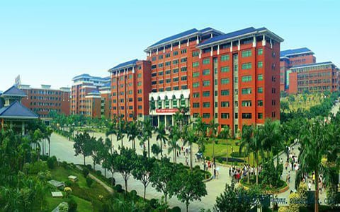广州华立学院·校园风光5