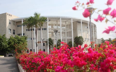 三亚学院·书德楼