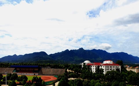 九江学院·远望