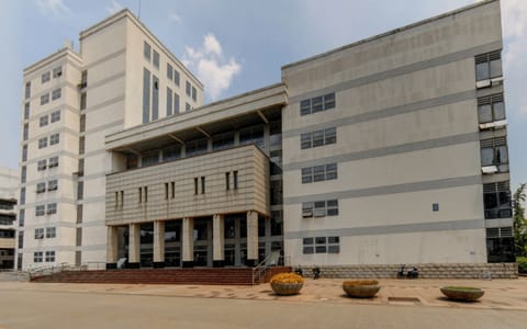 南通大学杏林学院·6号教学楼