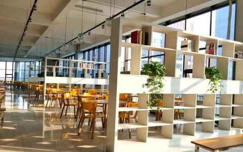 河北工业职业技术大学·餐厅