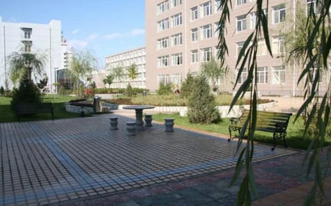 宁夏大学新华学院·校园一角