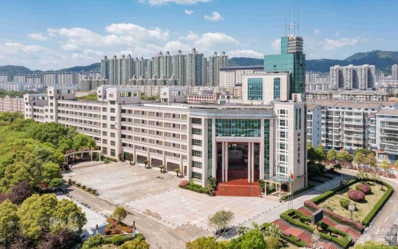 江西工程学院主图·教学楼1