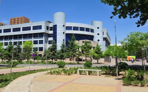 内蒙古工业大学·图书馆1