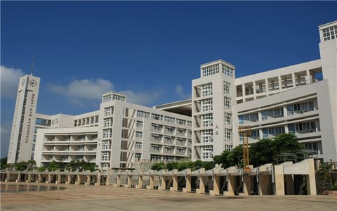 广东海洋大学·钟海楼A区