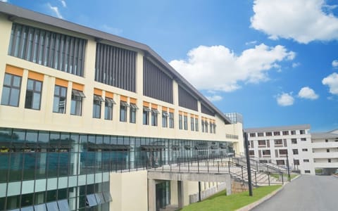 四川工业科技学院·龑江学村美图2