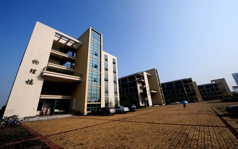 武汉理工大学·教学楼