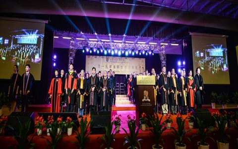 香港中文大学(深圳)·13本科生毕业电力