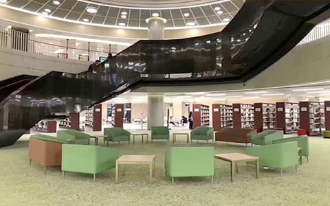 北师香港浸会大学·图书馆内景