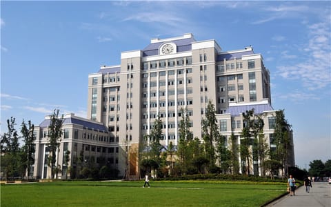 成都工业学院·图书馆