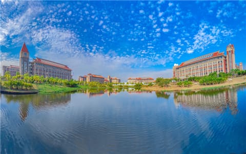 北部湾大学·南湖