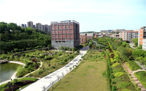重庆移通学院·优美静雅的校园环境