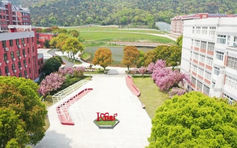 无锡太湖学院·校园春色