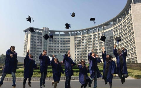 浙江工商大学·毕业生风采