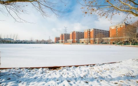 三江学院·雪景