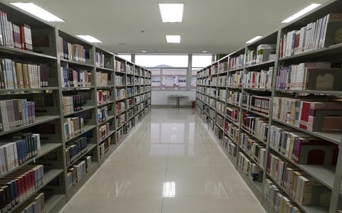 三明学院·图书馆一角