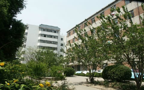 中央财经大学·图书馆