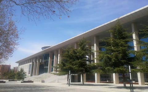 郑州工程技术学院·校园风光