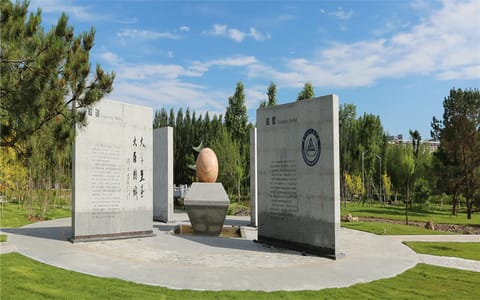齐齐哈尔医学院·校园风光1