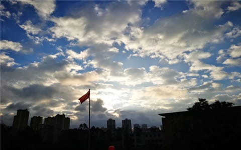 云南警官学院·校园清晨