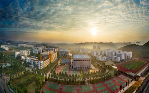 广西民族师范学院·你俯视图