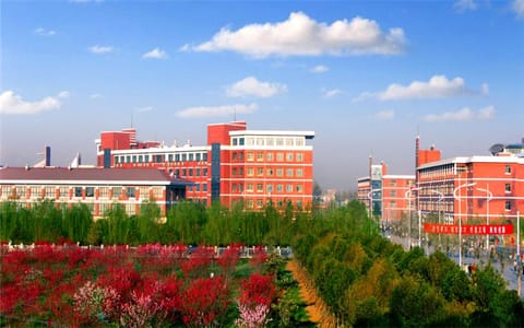 河南理工大学·河南理工大学春景