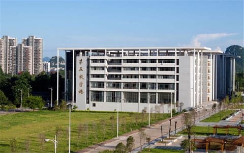广西科技大学·校园风光7