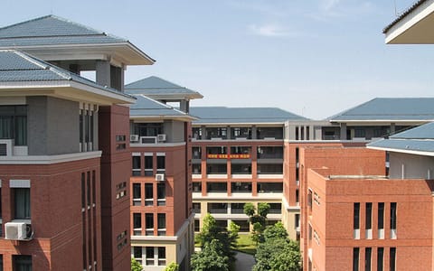 广州新华学院·东莞校区04