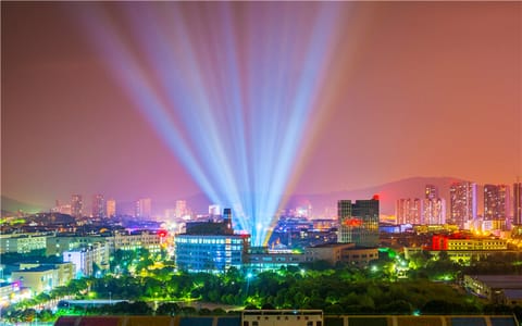 武汉工程科技学院·武工院夜景