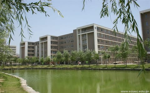 中南民族大学·外语学院