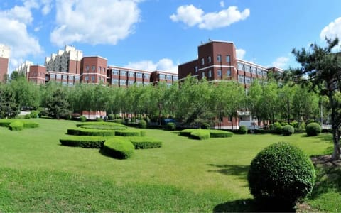 长春人文学院·东北师范大学人文学院校园风光2
