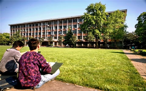 湖南农业大学·第三教学楼