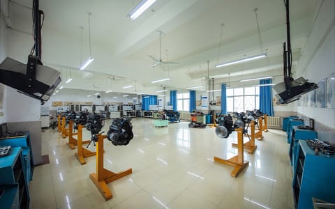 湖北汽车工业学院·校园风光