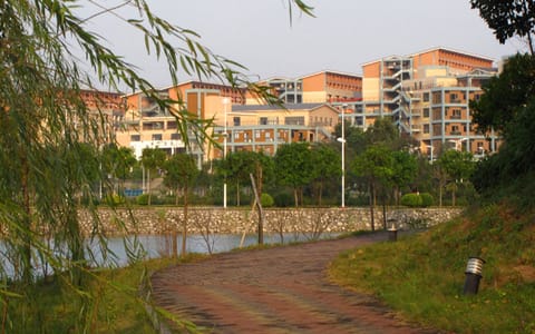 广东轻工职业技术大学·学生公寓