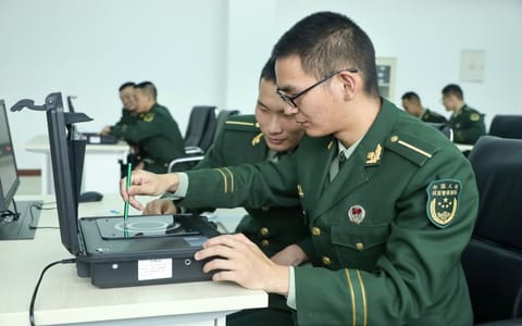 武警警官学院·32号楼心理学实验室