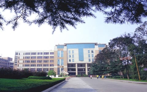 成都医学院·天回校区教学楼