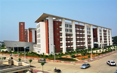 湖南农业大学·第八教学楼俯瞰
