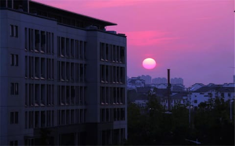 安徽中医药大学·夜景