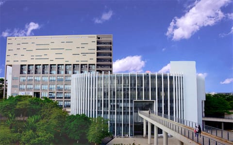 广东药科大学·图书馆1